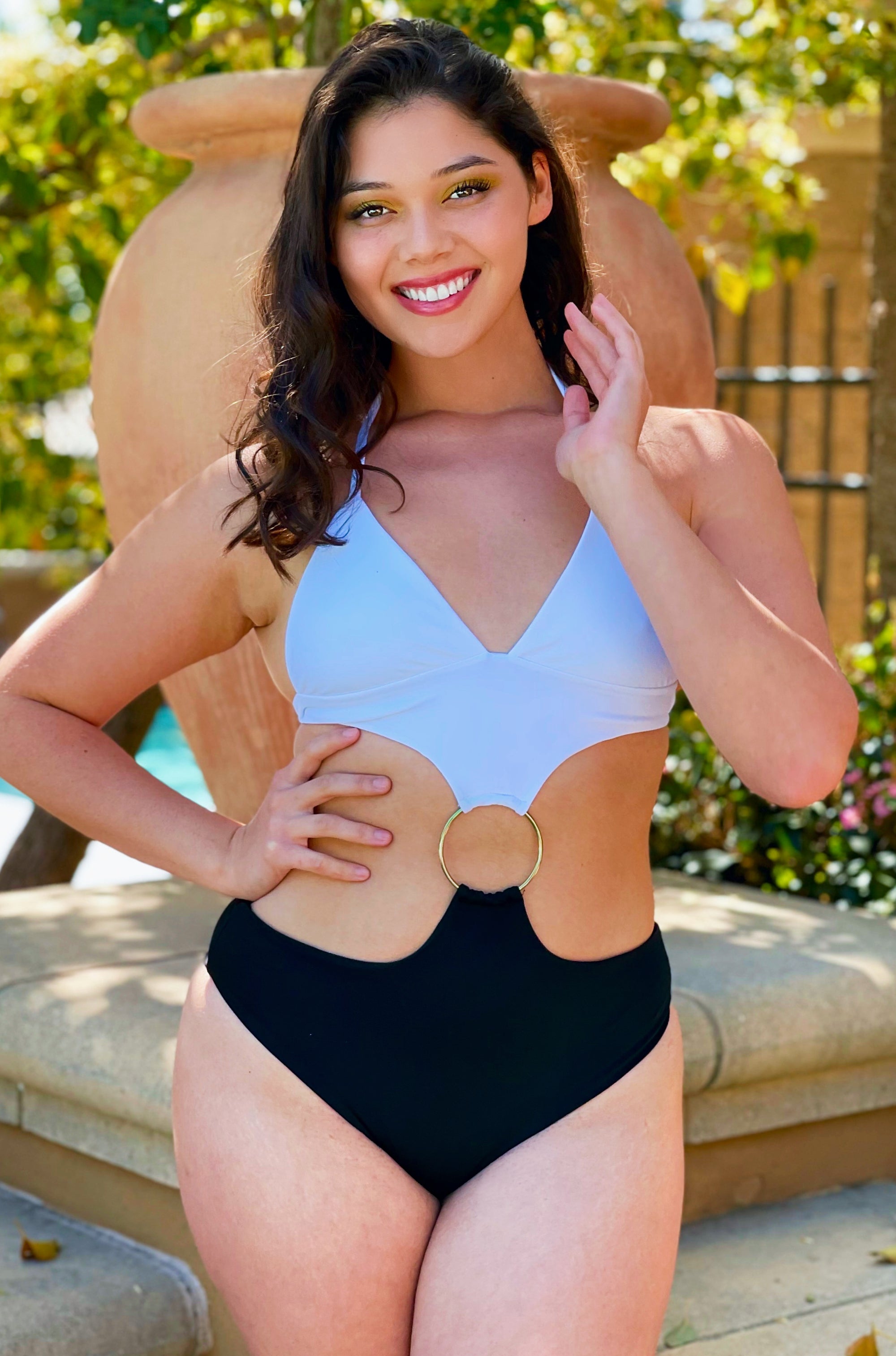 Custom swimsuit 90s O Ring Color-block Cut Out Monokini One Piece Swimsuit  - Black White. Cynababy